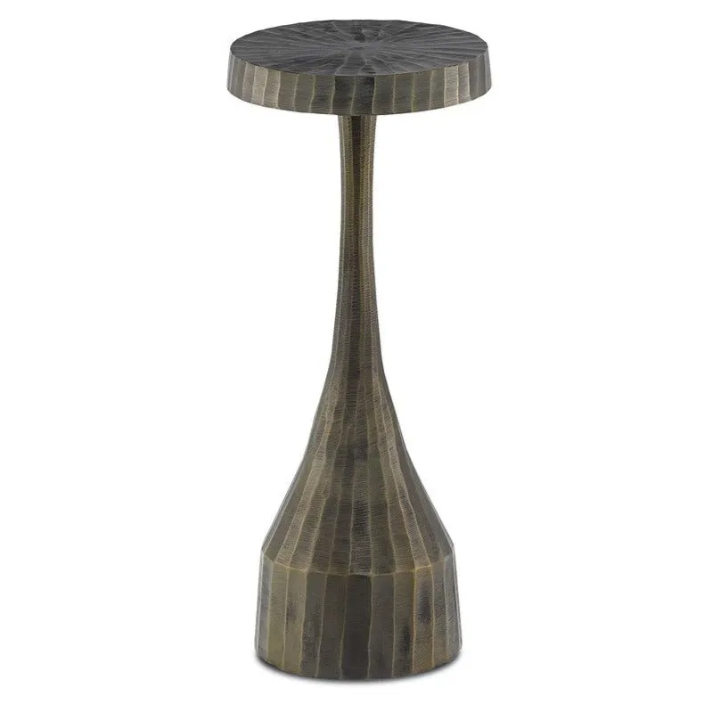 Leo Drinks Table
