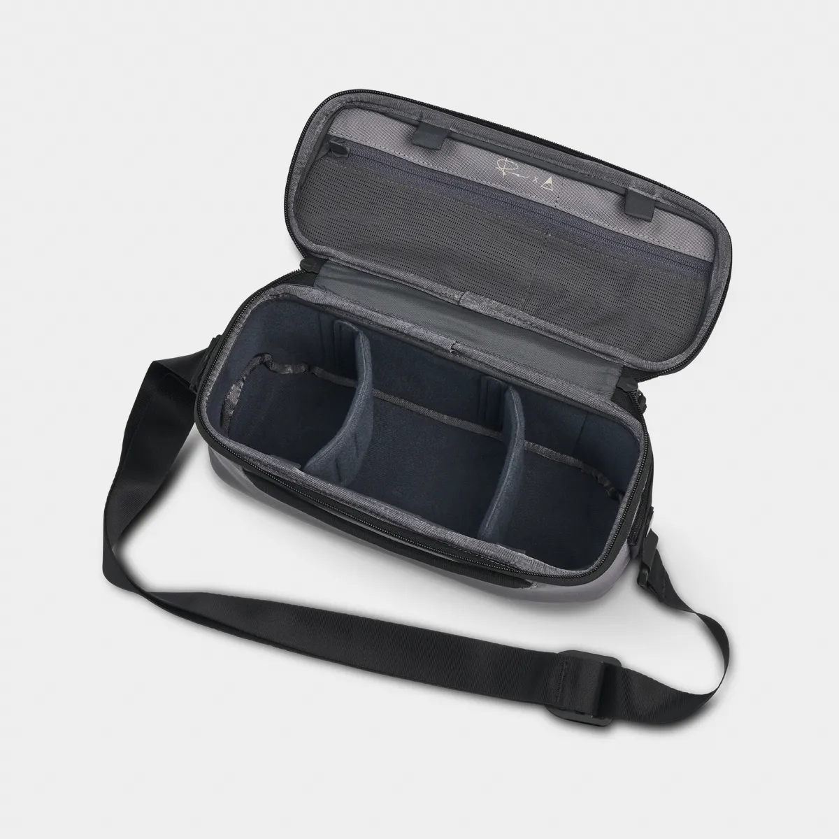 Luma Camera Sling 9L - Lost and Found
