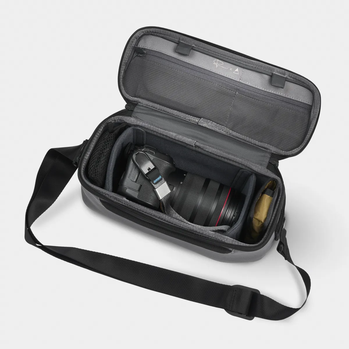 Luma Camera Sling 9L - Lost and Found