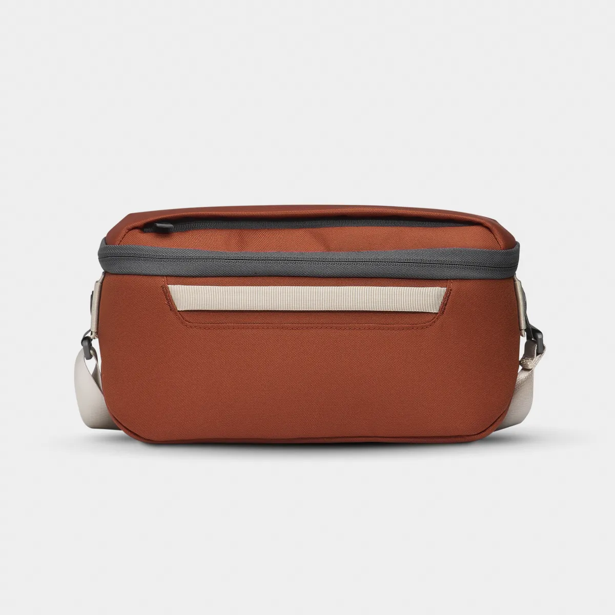 Luma Camera Sling 9L - Lost and Found