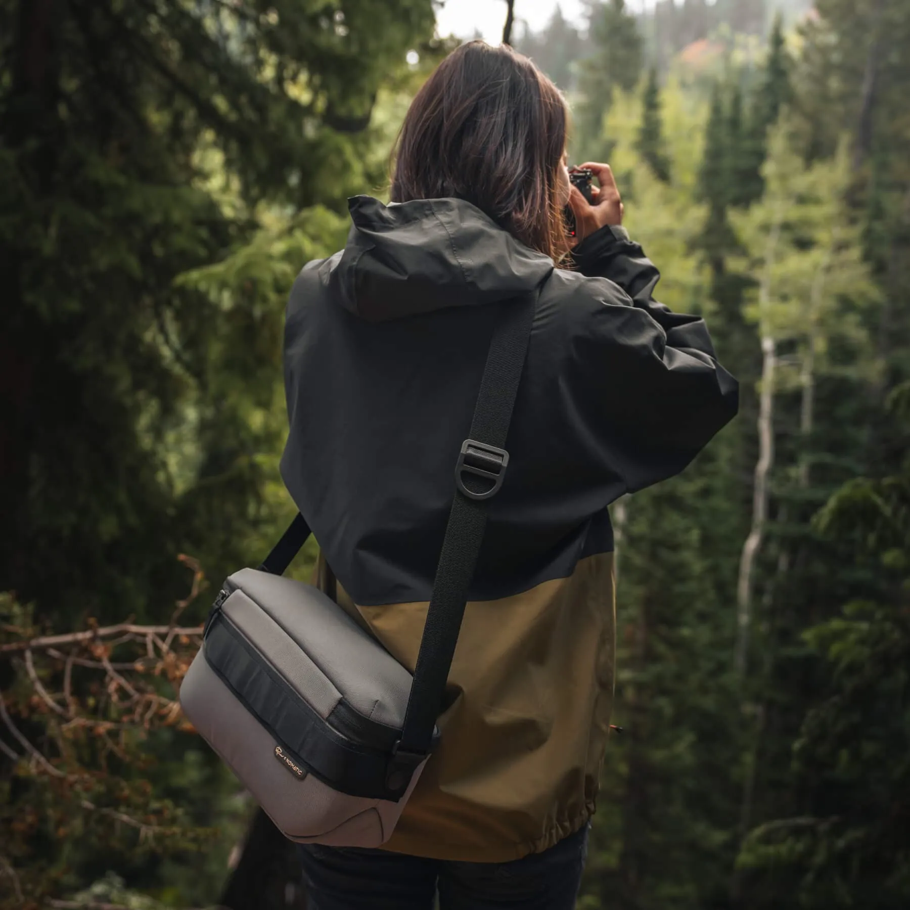 Luma Camera Sling 9L - Lost and Found