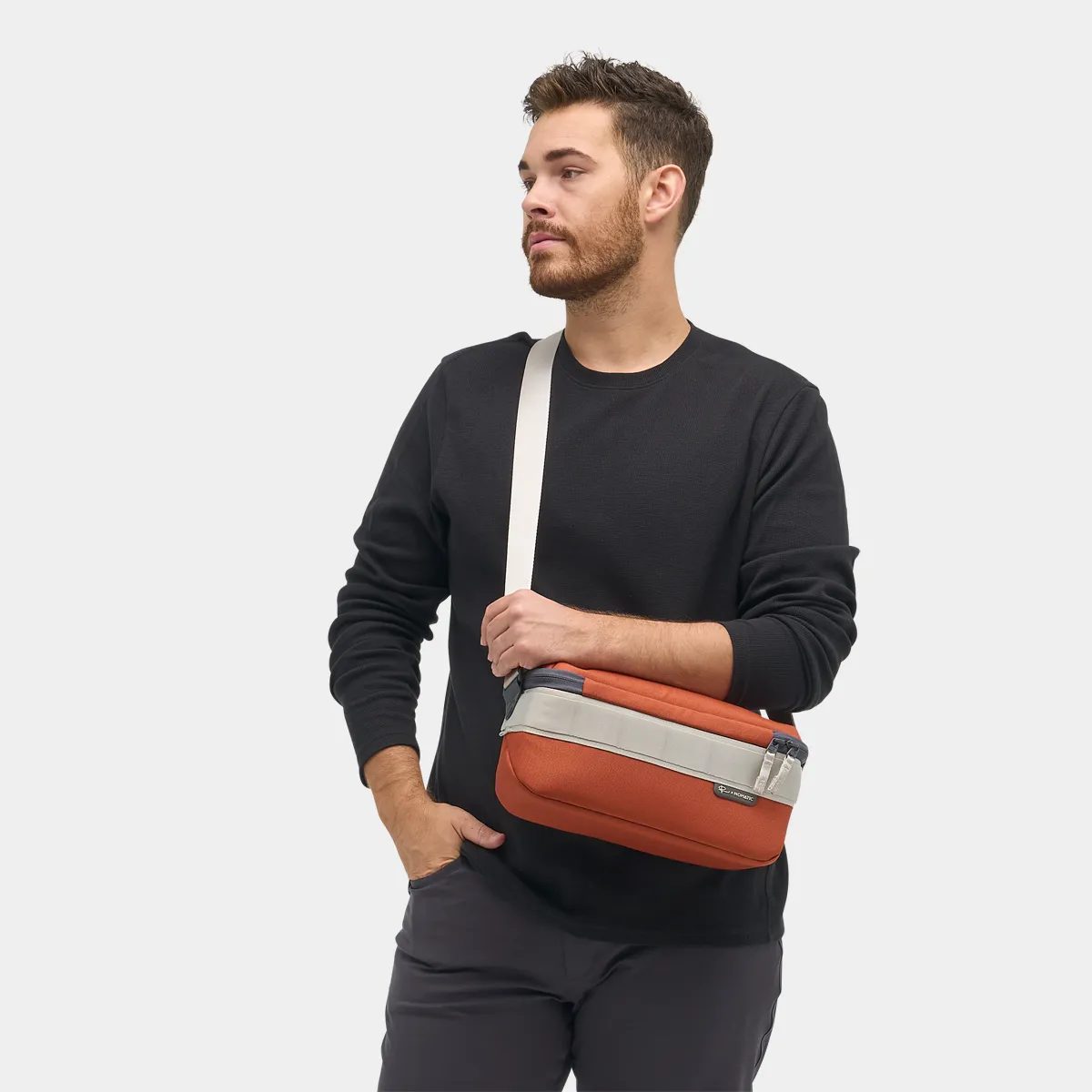 Luma Camera Sling 9L - Lost and Found