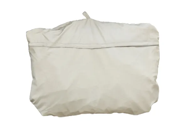 Medium Oval/Rectangle Table and Chairs Cover