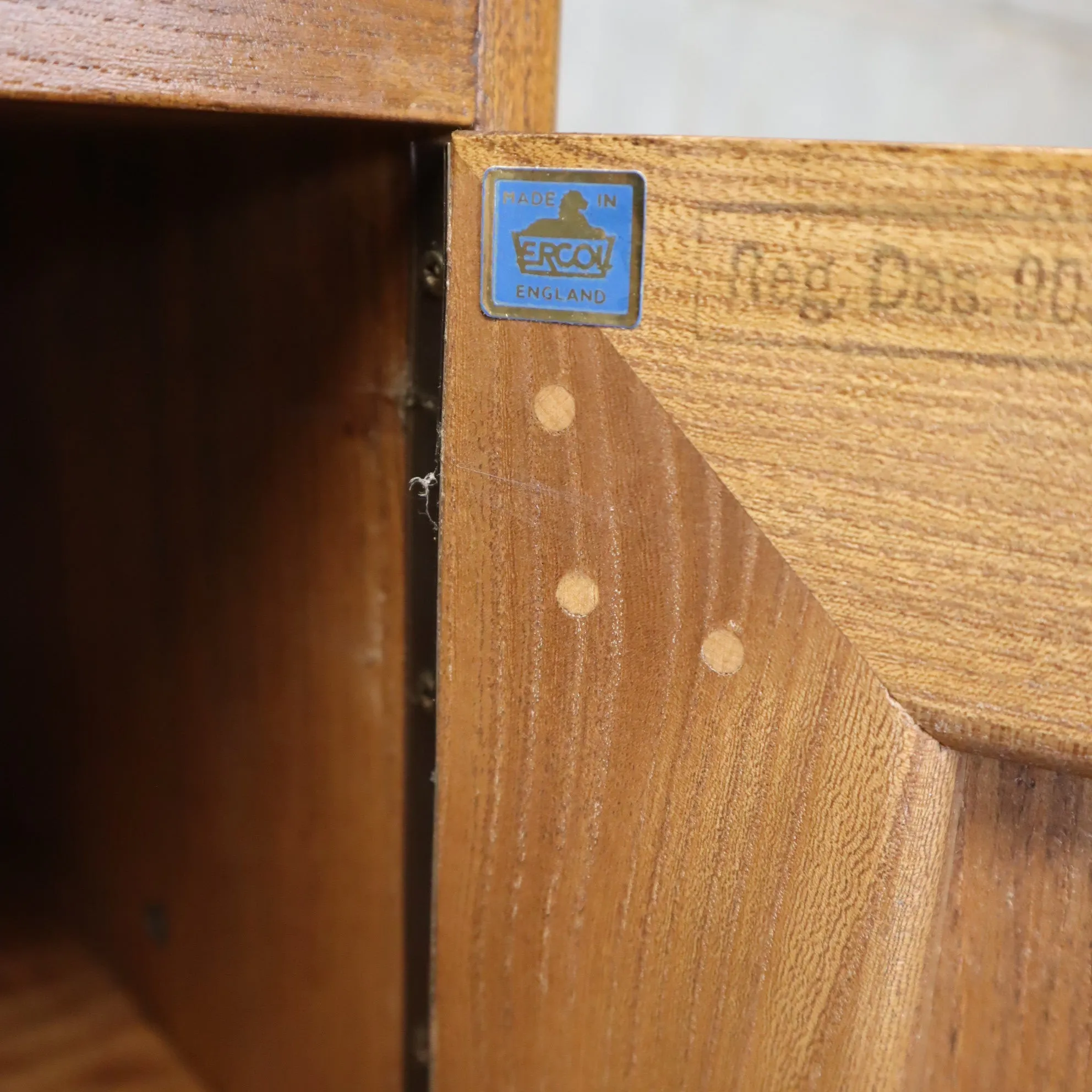 Mid Century Ercol Windsor Drinks Cabinet - 1401d