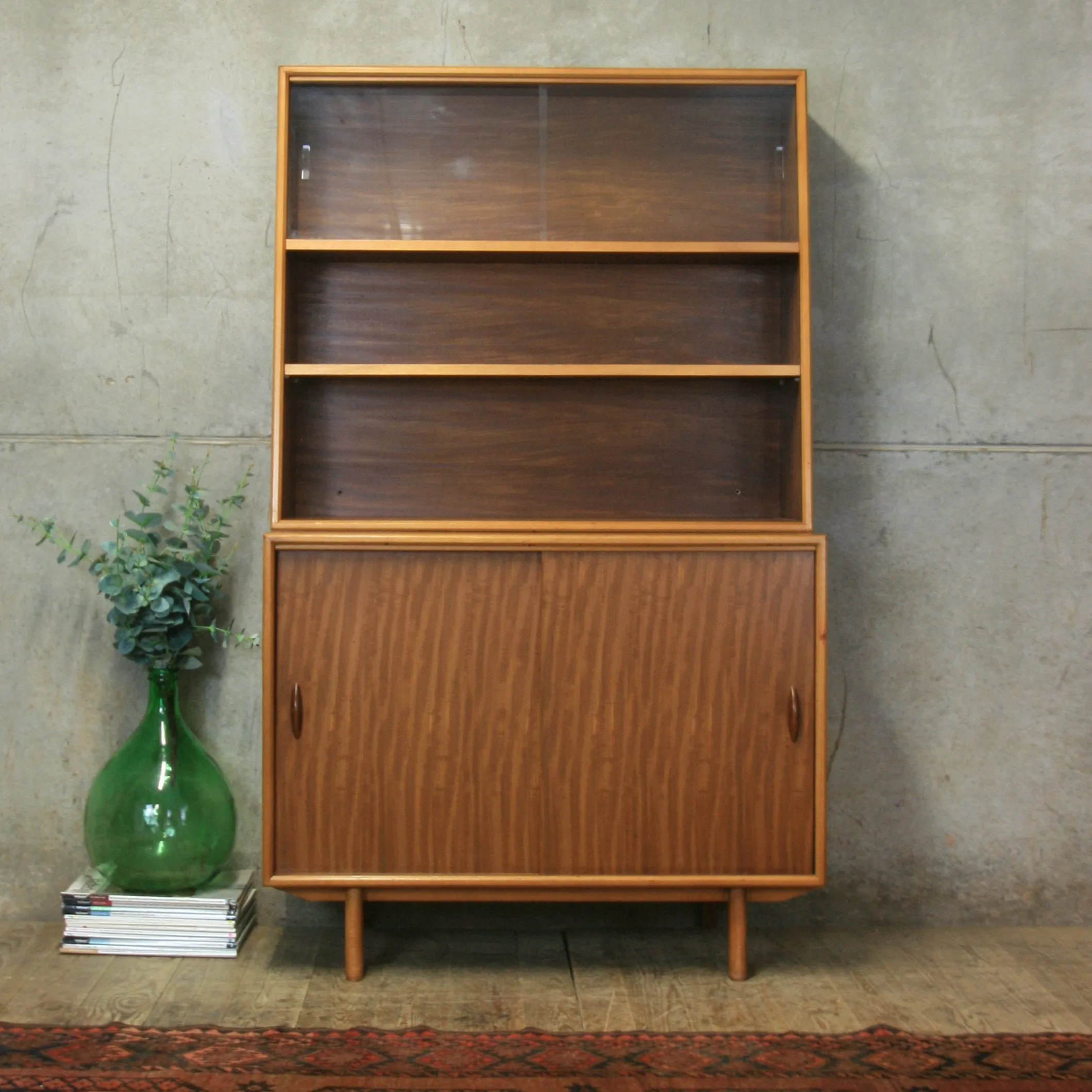 Mid Century Teak Drinks Cabinet / Bookcase – 1110b