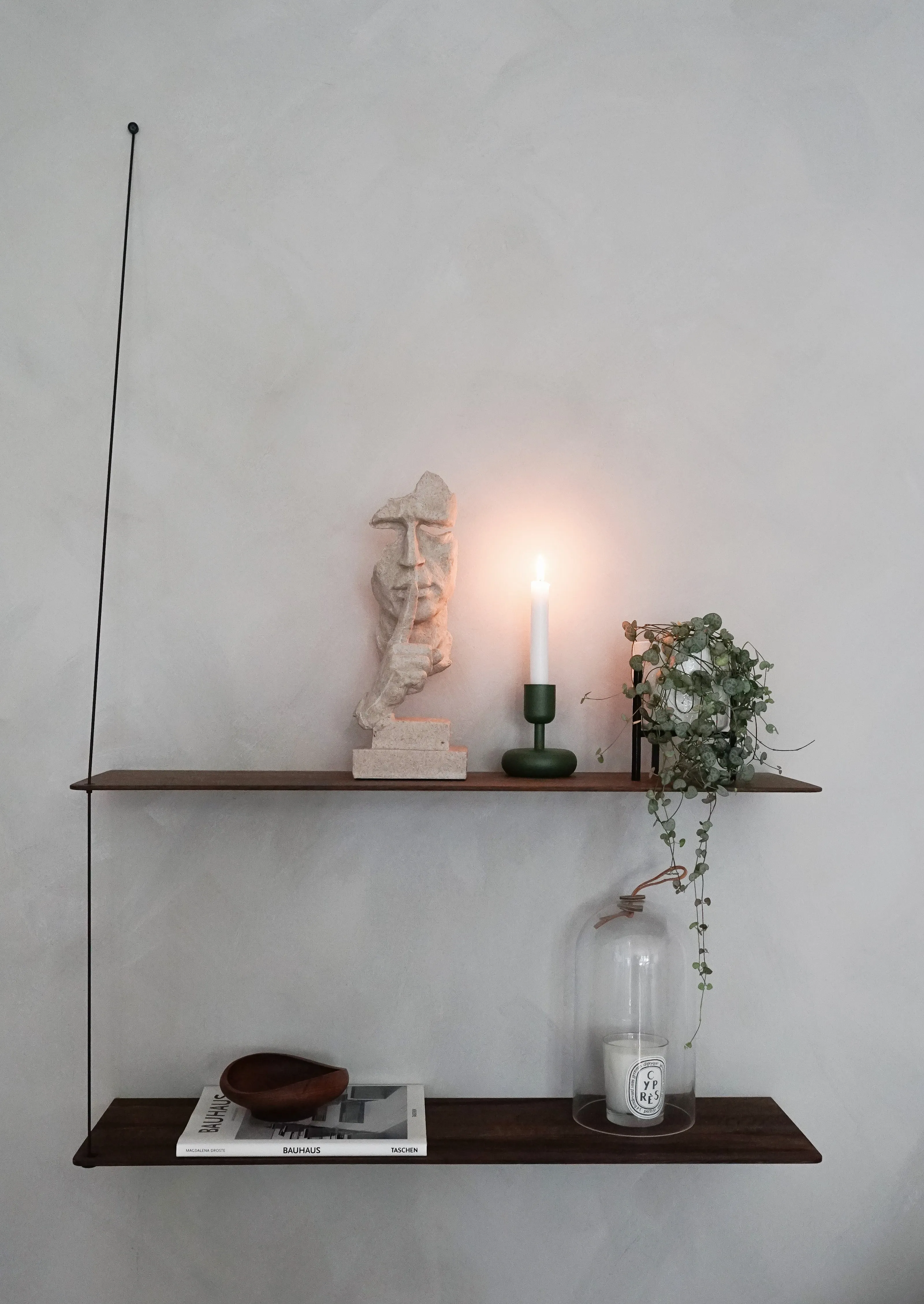Stedge Shelf