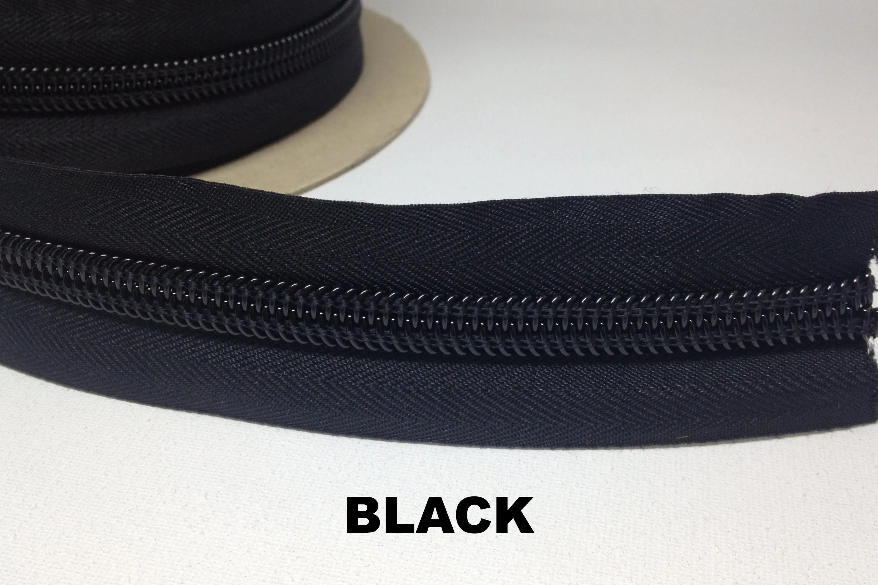 Z990 - Continuous Coil Zip, No.10